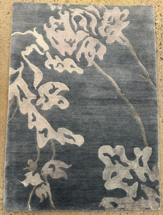 2'x3' 100% Wool Nepali Hand Knotted Area Rug