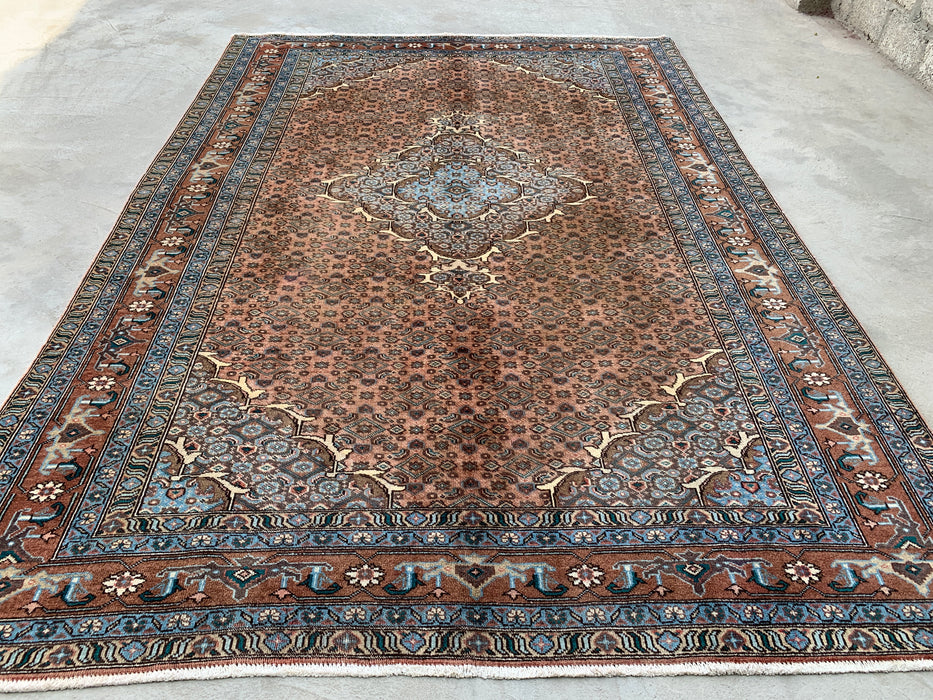 Handmade Persian Wool Area Rug 7x10 - Taupe, Blue & Brown Traditional Medallion Persian Style Rug - Exact Size 9'2" x 6'6" - KBHM-1144