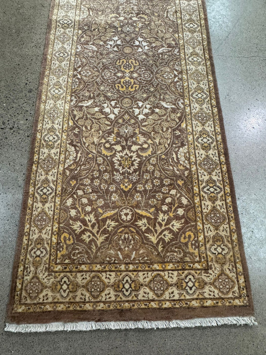 2'6”x 6’0” Sutri Silk/Wool Hand-Knotted Area Rug