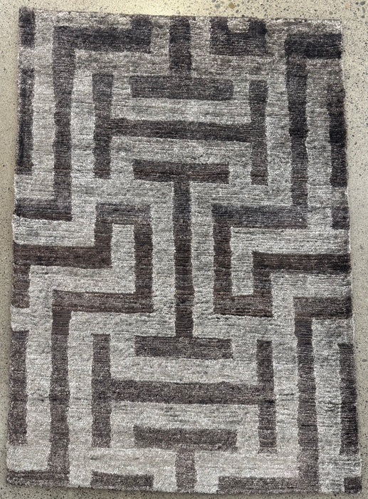 2'x3' 100% Wool Nepali Hand Knotted Area Rug