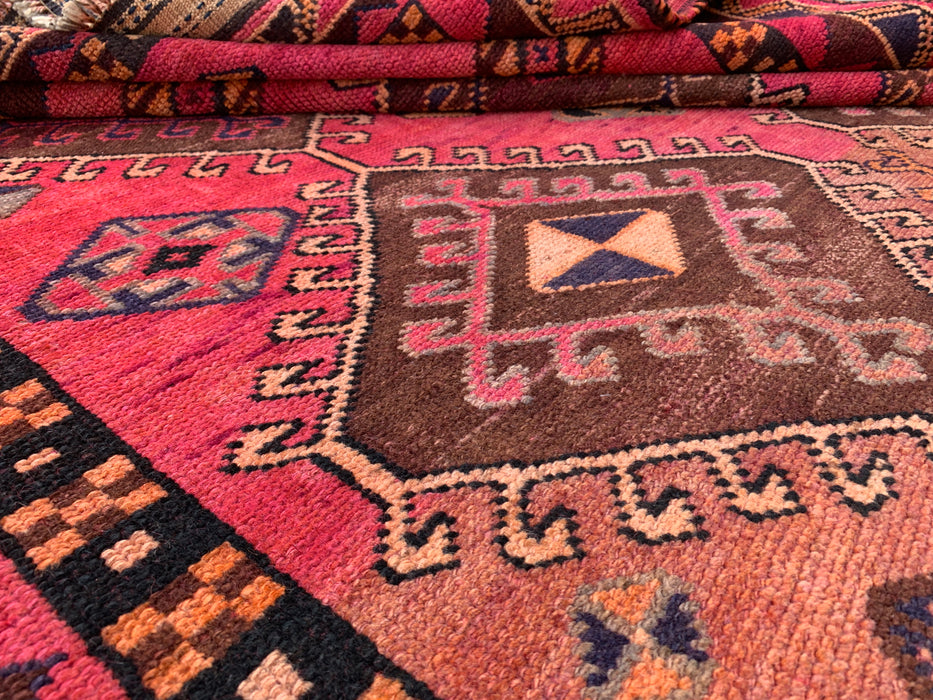 Handmade Persian Wool Area Rug 7x10 - Pink Tribal Geometric Persian Style Rug - Exact Size 9'4" x 5'7" - KBHM-671