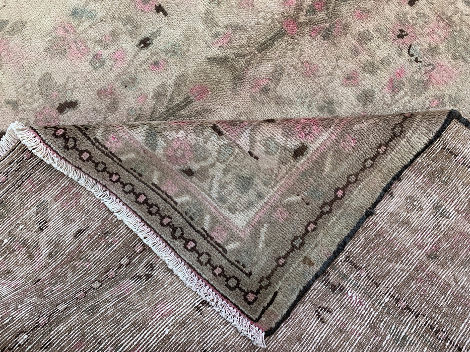 9'7" x 7'1" Hand-Knotted Persian Wool Rug – Beige, Taupe & Blush Vintage Floral Design – KBHM-719