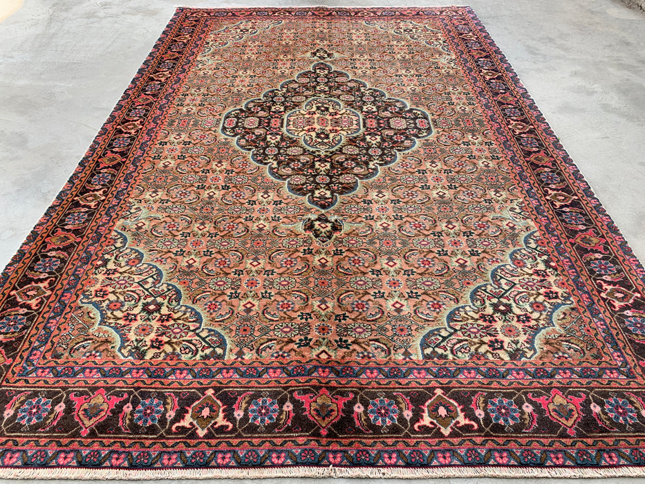 Handmade Persian Wool Area Rug 7x10 - Beige, Taupe & Soft Rose Vintage Medallion Persian Style Rug - Exact Size 9'4" x 6'1" - KBHM-738