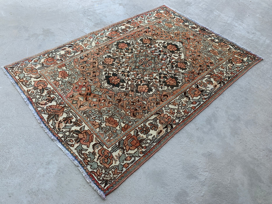 6'9" x 4'6" Hand-Knotted Persian Wool Rug – Rose, Ivory & Sage Floral Vintage Design – KBHM-788