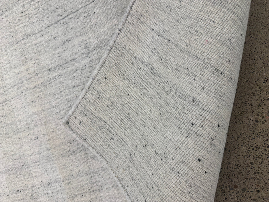 2'x3' 100% Wool Nepali Hand Knotted Area Rug