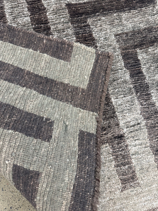 2'x3' 100% Wool Nepali Hand Knotted Area Rug