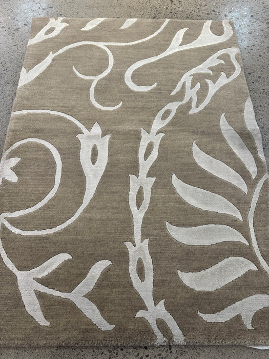 2'x3' 100% Wool Nepali Hand Knotted Area Rug