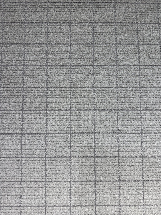 5’X8’ Trentino High End Machine Made Area Rug - Ivory/Grey