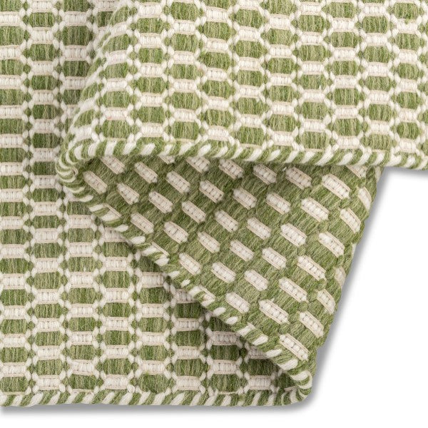 Reversible Hand-Woven Wool Rug – Natural & Sage Pattern (0.25" Pile)