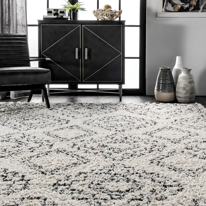Diana Moroccan Tribal Tassel Area Rug – 8' x 11'