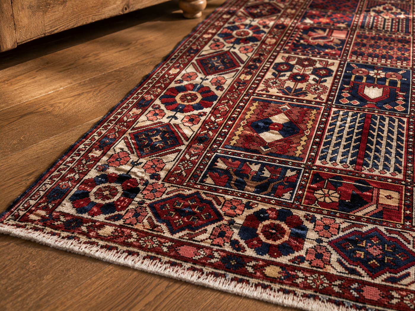 10'3" x 7'0" Handmade Persian Wool Rug wool texture and pattern detail
