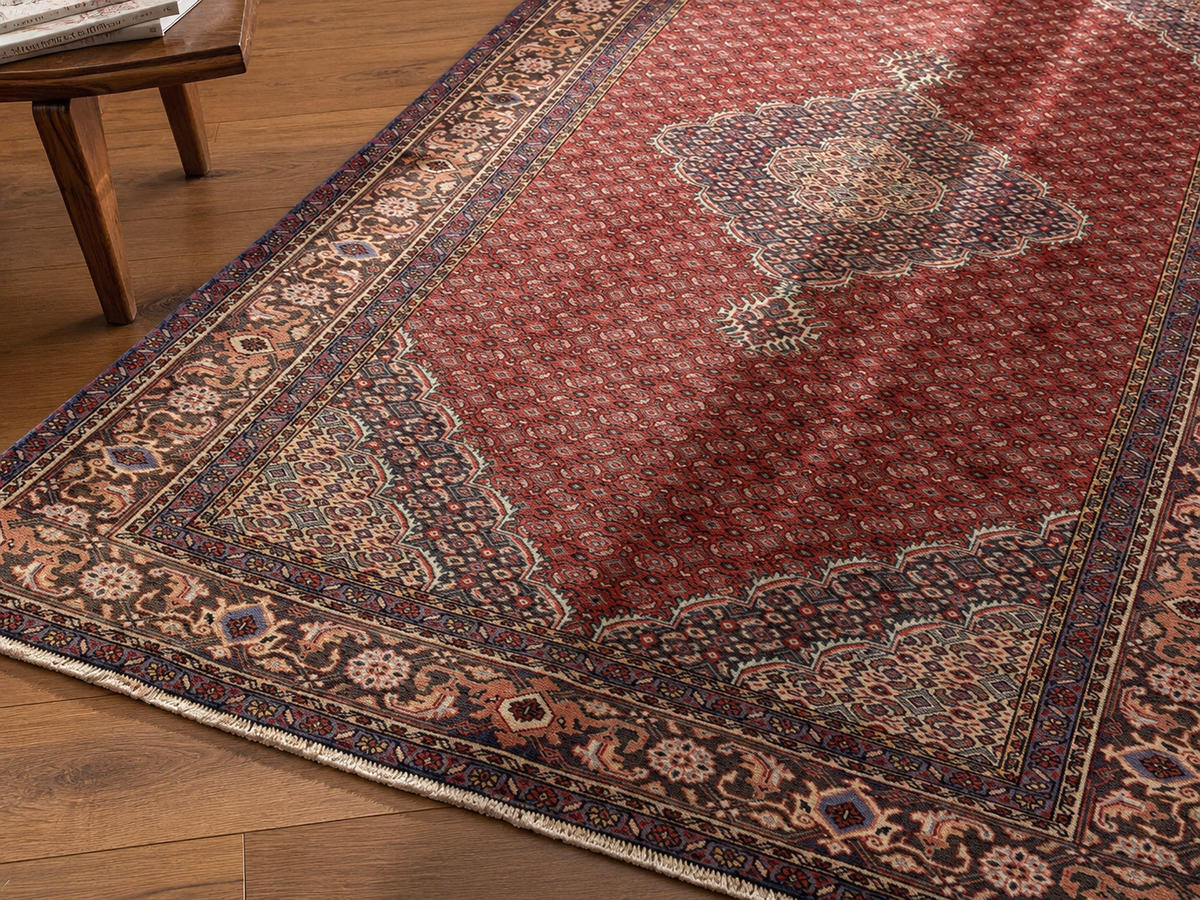 9'7" x 6'2" Handmade Persian Wool Rug wool texture and pattern detail