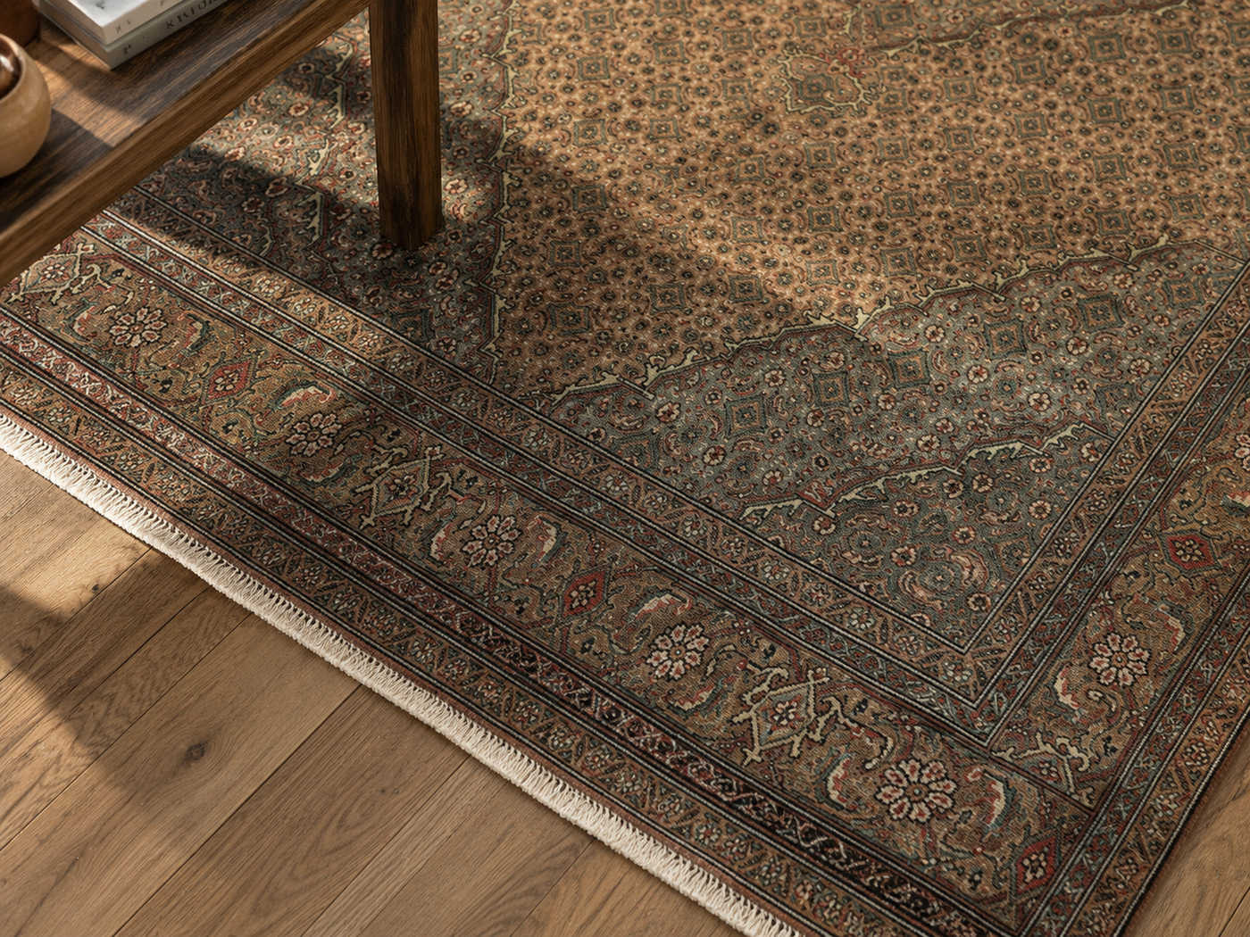 9'1" x 6'4" Handmade Persian Wool Rug wool texture and pattern detail