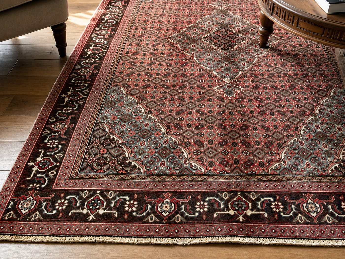 9'4" x 6'1" Handmade Persian Wool Rug wool texture and pattern detail