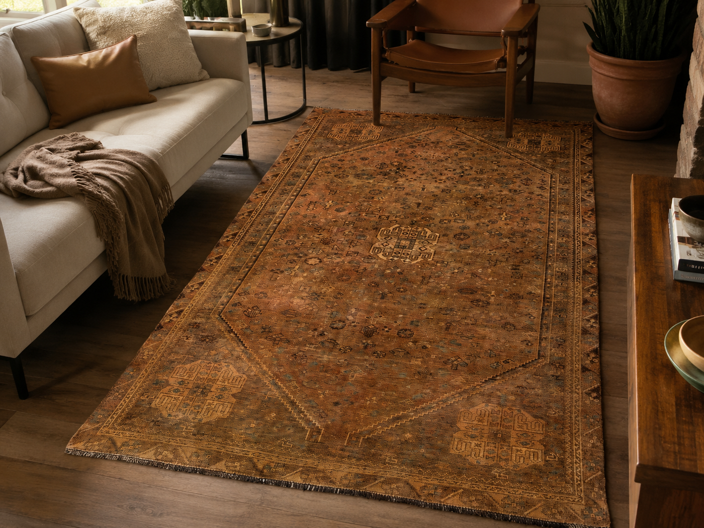 10'0" x 6'8" Handmade Persian Wool Rug room styling example