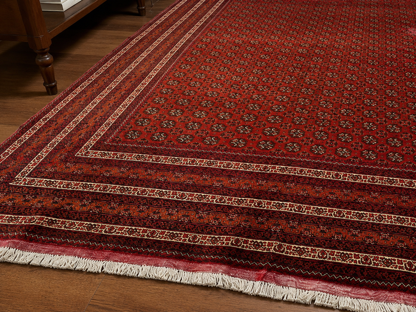 9'4" x 6'7" Handmade Persian Wool Rug wool texture and pattern detail
