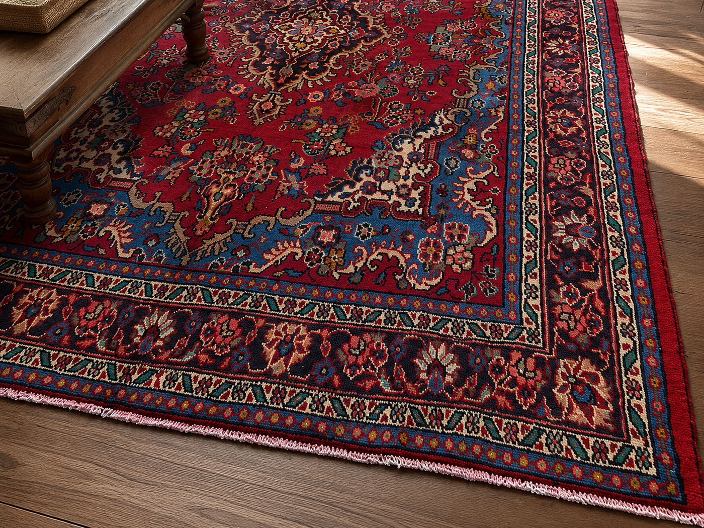 9'9" x 7'0" Handmade Persian Wool Rug wool texture and pattern detail