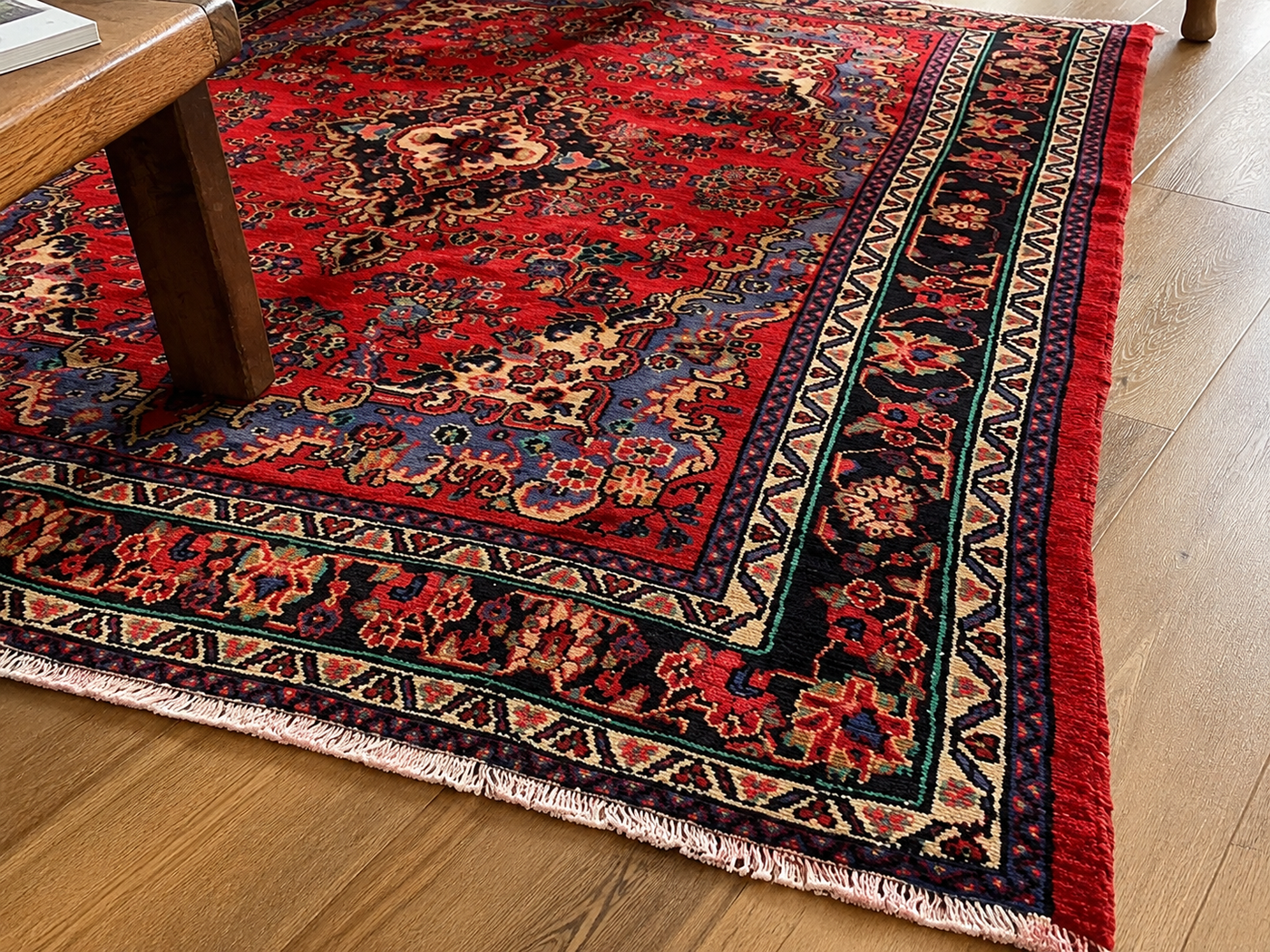 10'4" x 7'1" Handmade Persian Wool Rug wool texture and pattern detail
