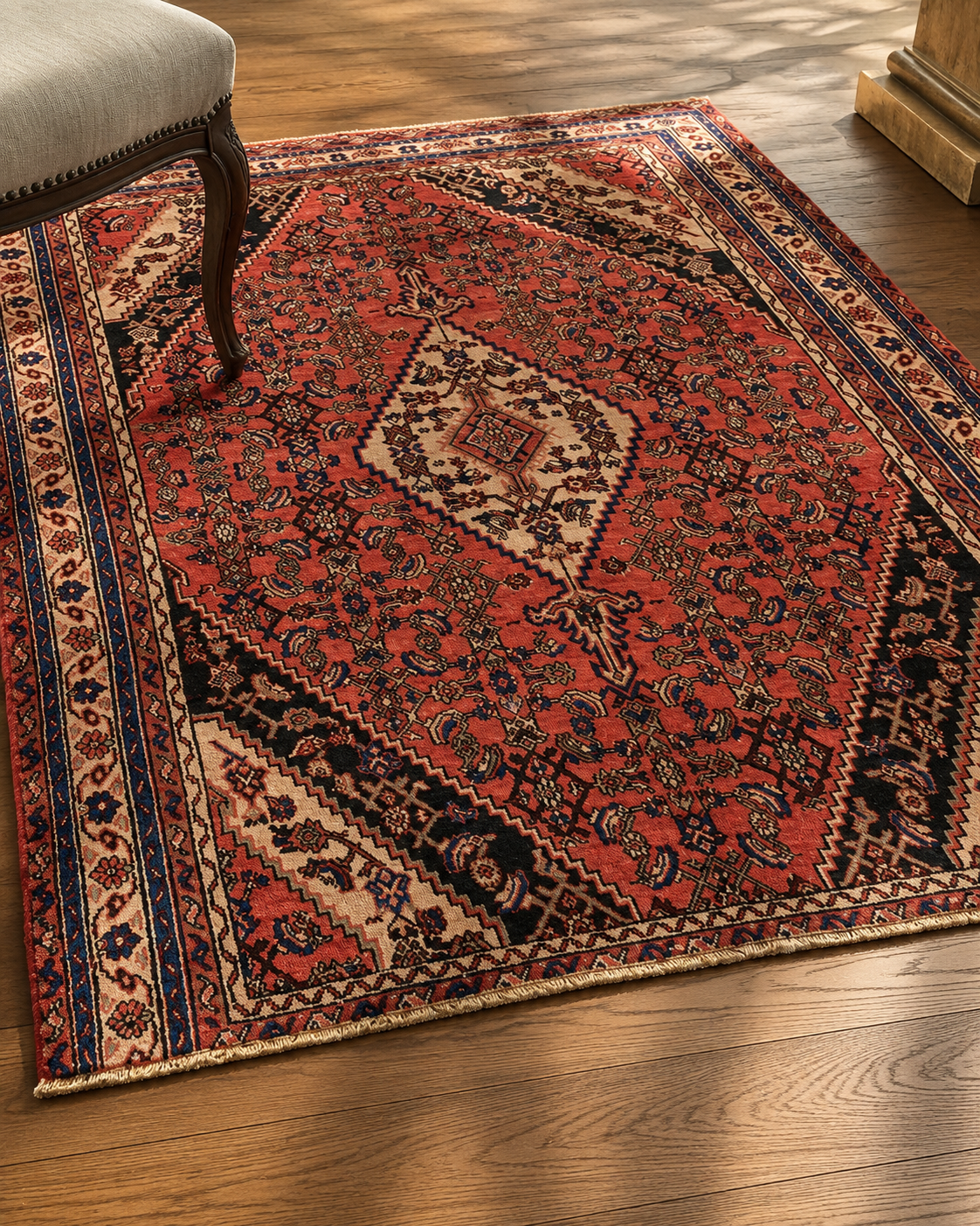 9'5" x 6'8" Handmade Persian Wool Rug wool texture and pattern detail