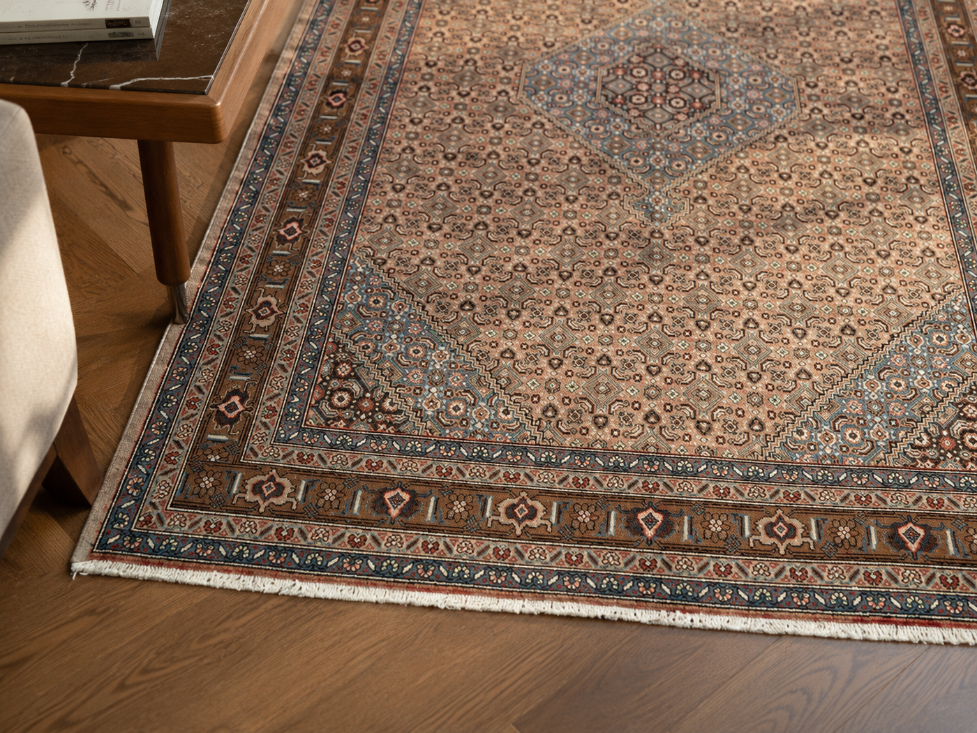 9'5" x 6'5" Handmade Persian Wool Rug wool texture and pattern detail