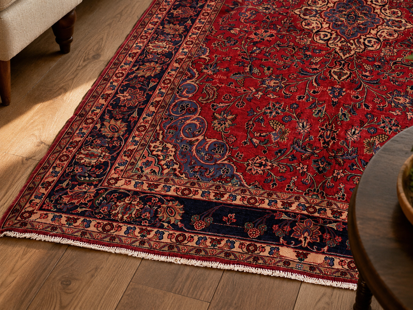 10'4" x 6'11" Handmade Persian Wool Rug wool texture and pattern detail