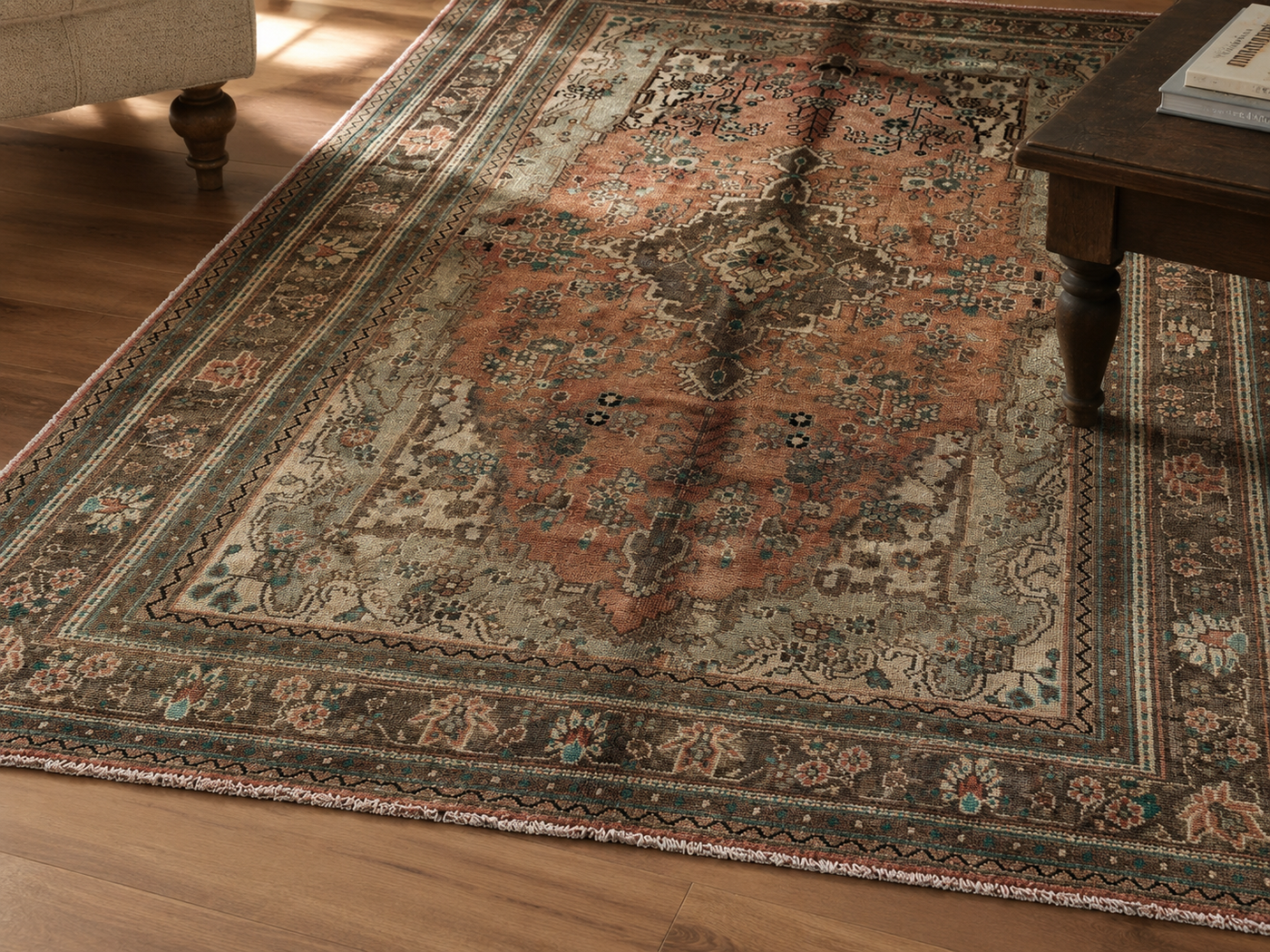 10'3" x 6'5" Handmade Persian Wool Rug wool texture and pattern detail