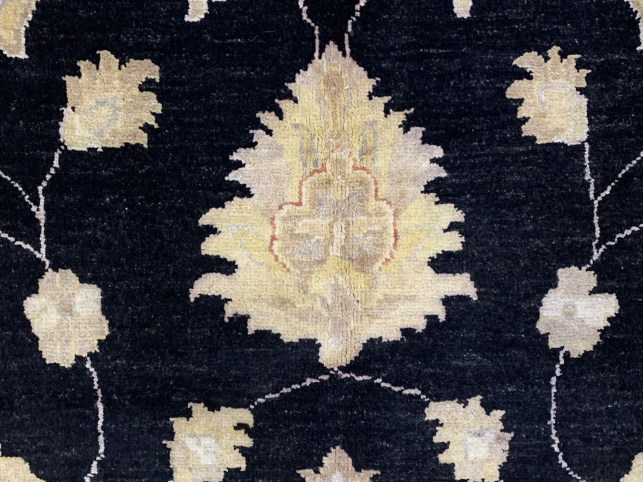 6'x9' Hand-Knotted Chobi Black/Beige Area Rug – KB Rugs