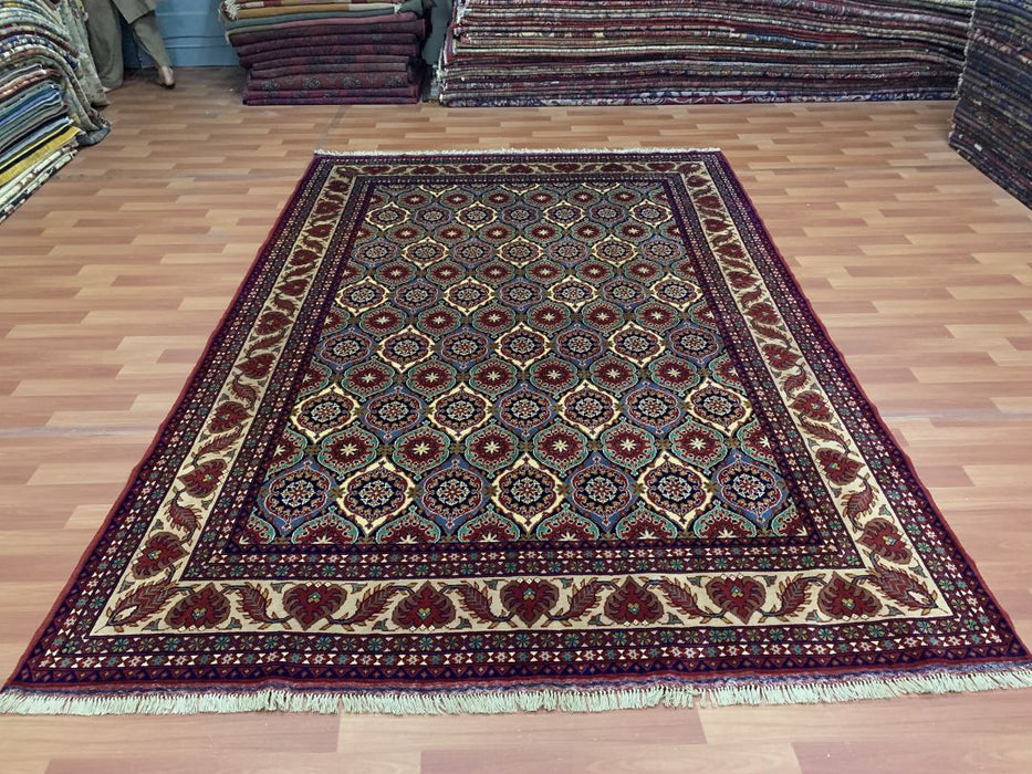 7' x 10' Tribal Hand Knotted 100% Wool Area rug